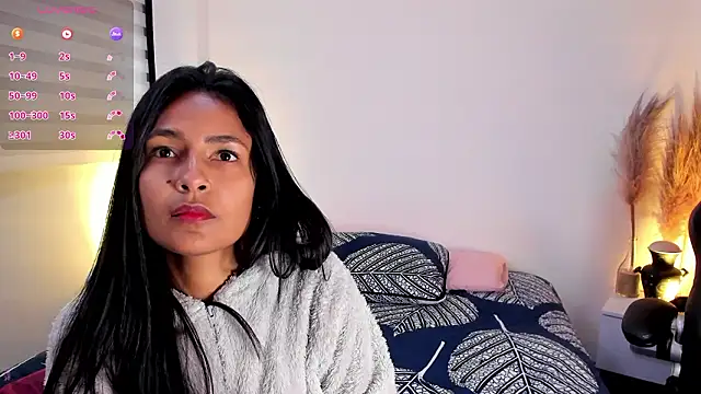 Fernanda liie  online show from March 25, 2026, 12:33 pm