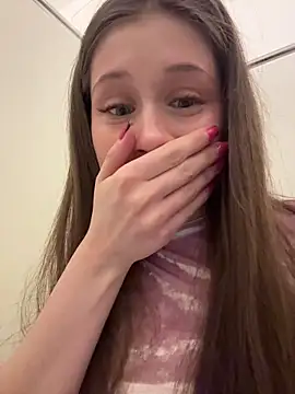 melicious  online show from April 29, 2026, 6:50 am