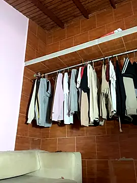 lucas-storm online show from November 15, 2025, 8:16 pm