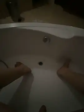 Snapshot of Mpampi chatting on September 16, 2025, 5:14 pm Mpampi online show from September 16, 2025, 5:14 pm