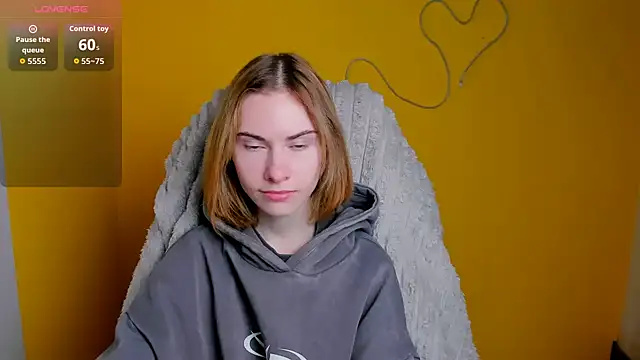 Fiona Night online show from February 9, 2026, 6:17 am