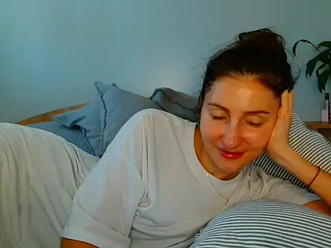 Irina9793 online show from March 10, 2026, 9:58 am