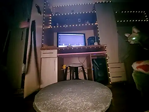 Nike-reactor online show from March 2, 2026, 8:04 pm