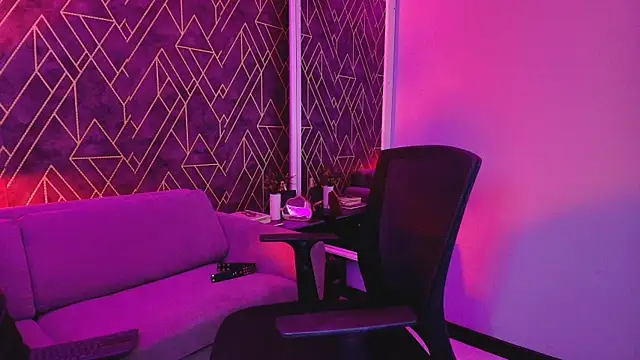 Tahara Romanov online show from October 11, 2025, 4:16 pm