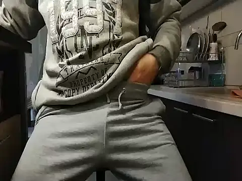 Snapshot of Snajperbaba chatting on February 3, 2026, 5:07 pm Snajperbaba online show from February 3, 2026, 5:07 pm