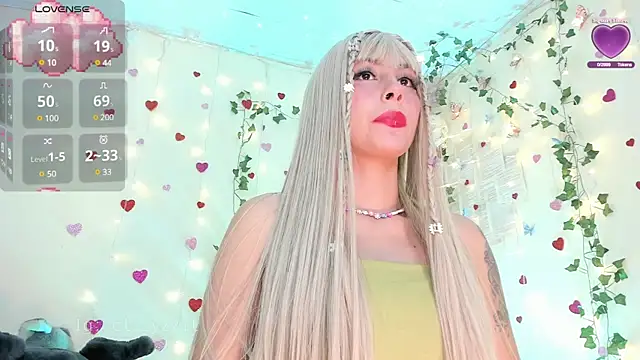 Snapshot of elizabeth_jiing chatting on March 17, 2025, 7:48 pm elizabeth jiing online show from March 17, 2025, 7:48 pm