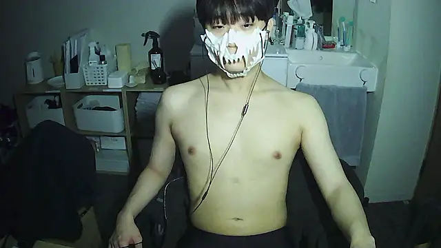 sdamvo2 online show from April 7, 2026, 12:27 pm
