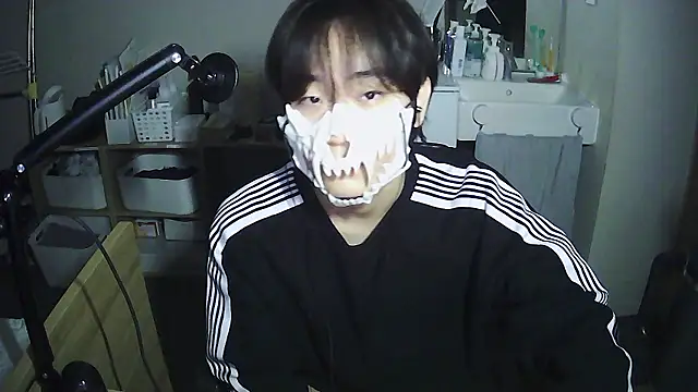 sdamvo2 online show from July 16, 2026, 3:40 pm