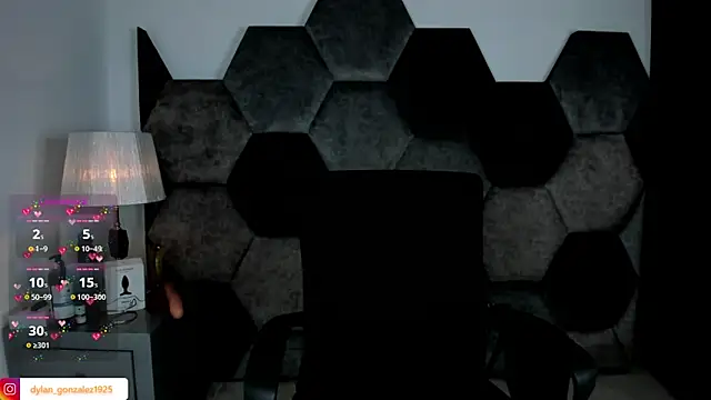 Dylan Turnerr online show from September 19, 2025, 9:59 pm