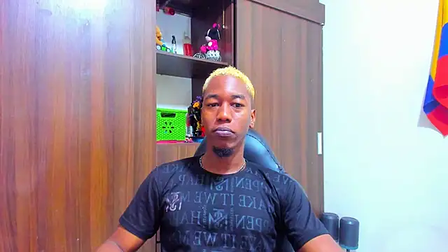 Dreamastercum  online show from June 4, 2026, 12:33 pm