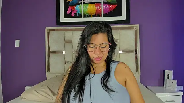 emilyy cooperr online show from March 3, 2026, 12:11 pm