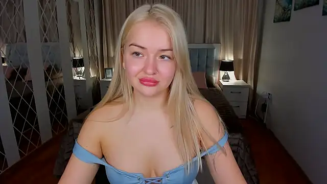 EvaGoddes online show from February 25, 2026, 6:12 am