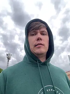 Snapshot of SteelViper chatting on March 6, 2025, 4:07 pm SteelViper online show from March 6, 2025, 4:07 pm