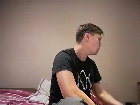 Snapshot of SteelViper chatting on October 30, 2025, 4:41 pm SteelViper online show from October 30, 2025, 4:41 pm