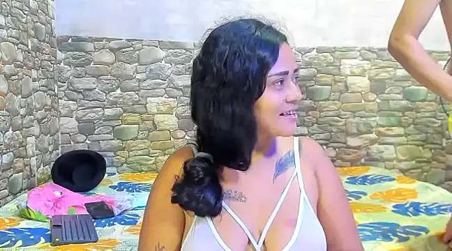 Snapshot of nickygroup25 chatting on March 3, 2025, 12:15 am nickygroup25 online show from March 3, 2025, 12:15 am