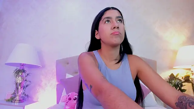 Mia Montess online show from June 30, 2026, 12:39 pm