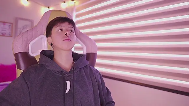 tommy blue online show from March 6, 2026, 12:34 pm