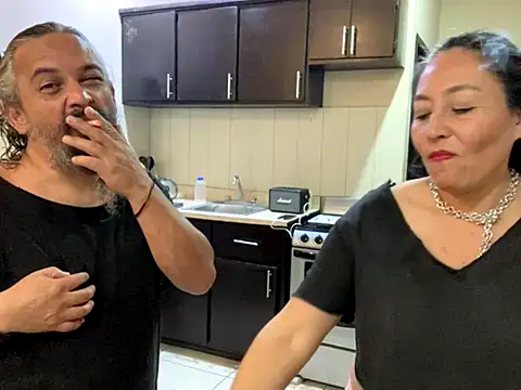 Snapshot of Sollhmaarh chatting on October 11, 2025, 4:01 am Sollhmaarh online show from October 11, 2025, 4:01 am