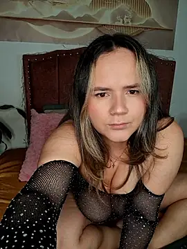 mandy-moore online show from May 24, 2026, 3:55 am