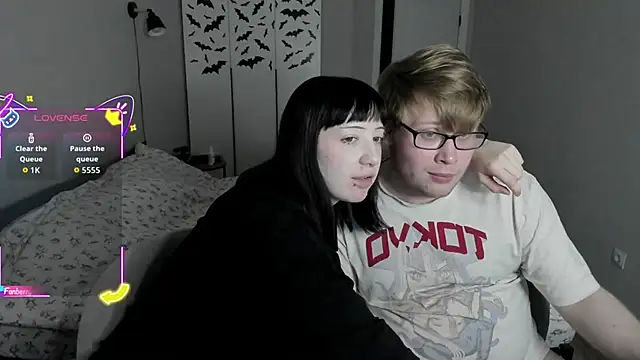 Snapshot of JayMollyy chatting on February 2, 2026, 6:06 pm JayMollyy online show from February 2, 2026, 6:06 pm