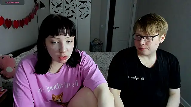 Snapshot of JayMollyy chatting on February 8, 2026, 4:32 pm JayMollyy online show from February 8, 2026, 4:32 pm