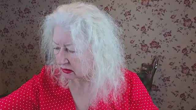 Maya Mayflower online show from January 10, 2026, 3:08 am