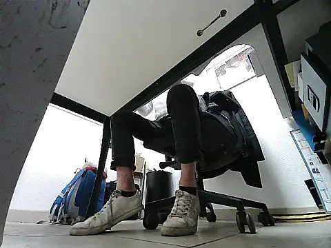 GM51-1988 online show from October 28, 2025, 5:59 pm