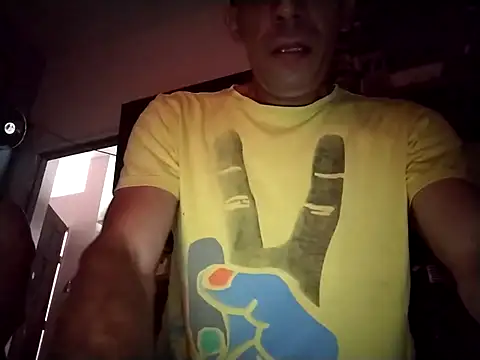 karlossan24 online show from March 1, 2026, 5:48 pm