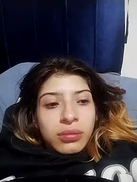 KratosAfroditacs online show from January 14, 2026, 11:31 pm