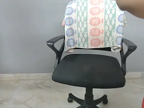 Surjeet Kaur online show from September 16, 2025, 4:24 am