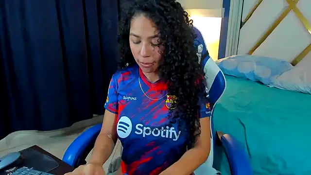 Sasha rd online show from October 8, 2025, 1:31 pm