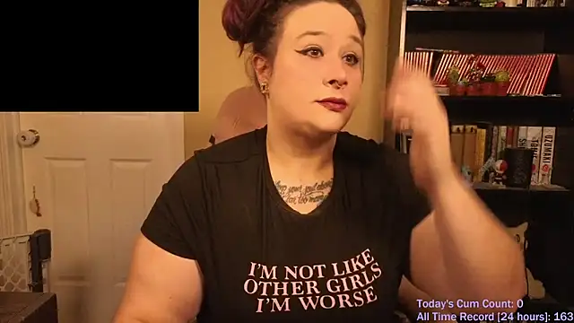 VioletNova online show from February 12, 2026, 2:12 pm