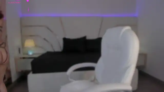 Violeta-Marquez online show from March 7, 2025, 11:51 am