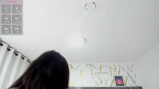 Cristal Velle online show from November 7, 2025, 12:38 pm