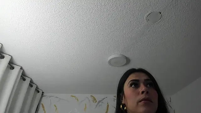 Cristal Velle online show from March 24, 2026, 12:54 pm