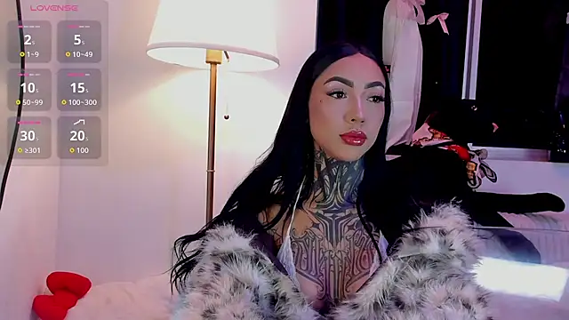Dani Valen online show from July 7, 2026, 1:30 am