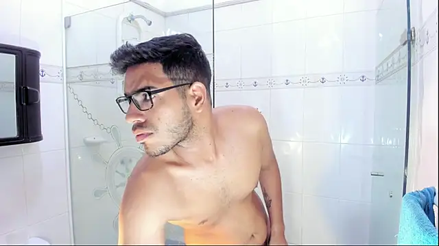 ETHAN DRAVEN online show from September 19, 2025, 7:36 pm