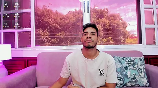 ETHAN DRAVEN online show from September 20, 2025, 7:04 pm