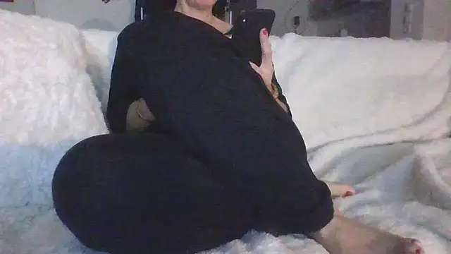 Valentinette online show from January 6, 2026, 8:34 pm