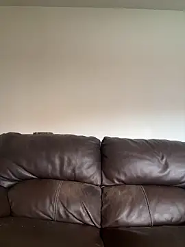 Snapshot of Biana_Fernan chatting on October 29, 2025, 12:07 pm Biana Fernan online show from October 29, 2025, 12:07 pm