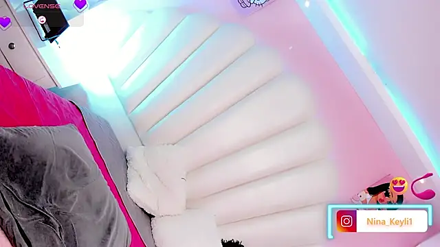 Nina Keyli online show from March 23, 2026, 8:02 pm