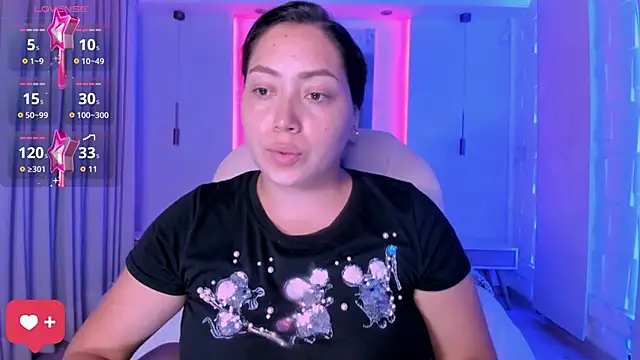 Snapshot of heidy_johns chatting on September 12, 2025, 3:17 am heidy johns online show from September 12, 2025, 3:17 am