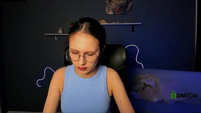 mona cloud online show from March 22, 2025, 12:35 pm