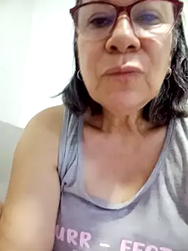 victoria wayne online show from April 4, 2026, 9:29 am