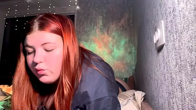 Dreamy Desire online show from November 3, 2025, 8:54 pm