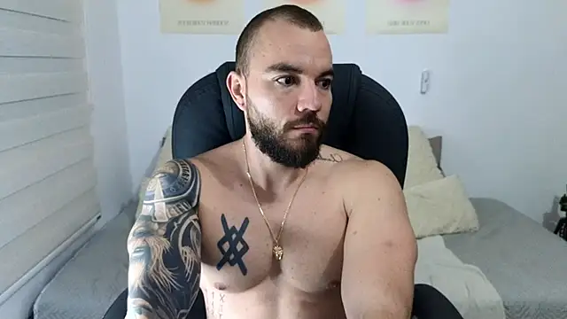 Isaac Carter online show from October 3, 2025, 11:07 am