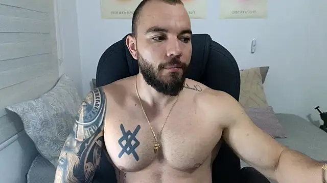 Isaac Carter online show from October 6, 2025, 11:07 am