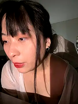 Snapshot of 214Jun chatting on September 29, 2025, 4:01 pm 214Jun online show from September 29, 2025, 4:01 pm