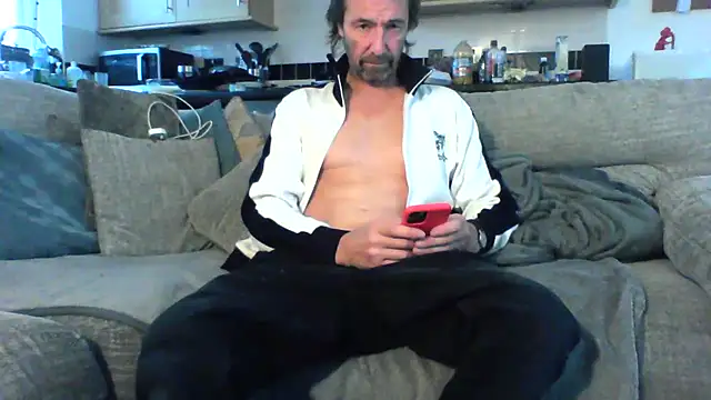 Snapshot of Grower_and_shower chatting on September 9, 2025, 5:12 pm Grower and shower online show from September 9, 2025, 5:12 pm