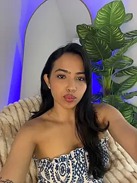  Emily Thompson  online show from March 26, 2026, 3:12 am